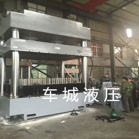 800吨液压机装配图